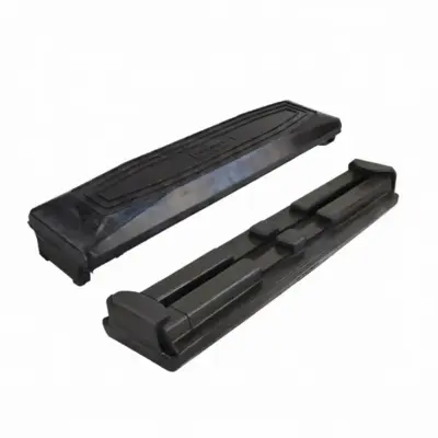 Komatsu PC220LC-7 Rubber Track Pads